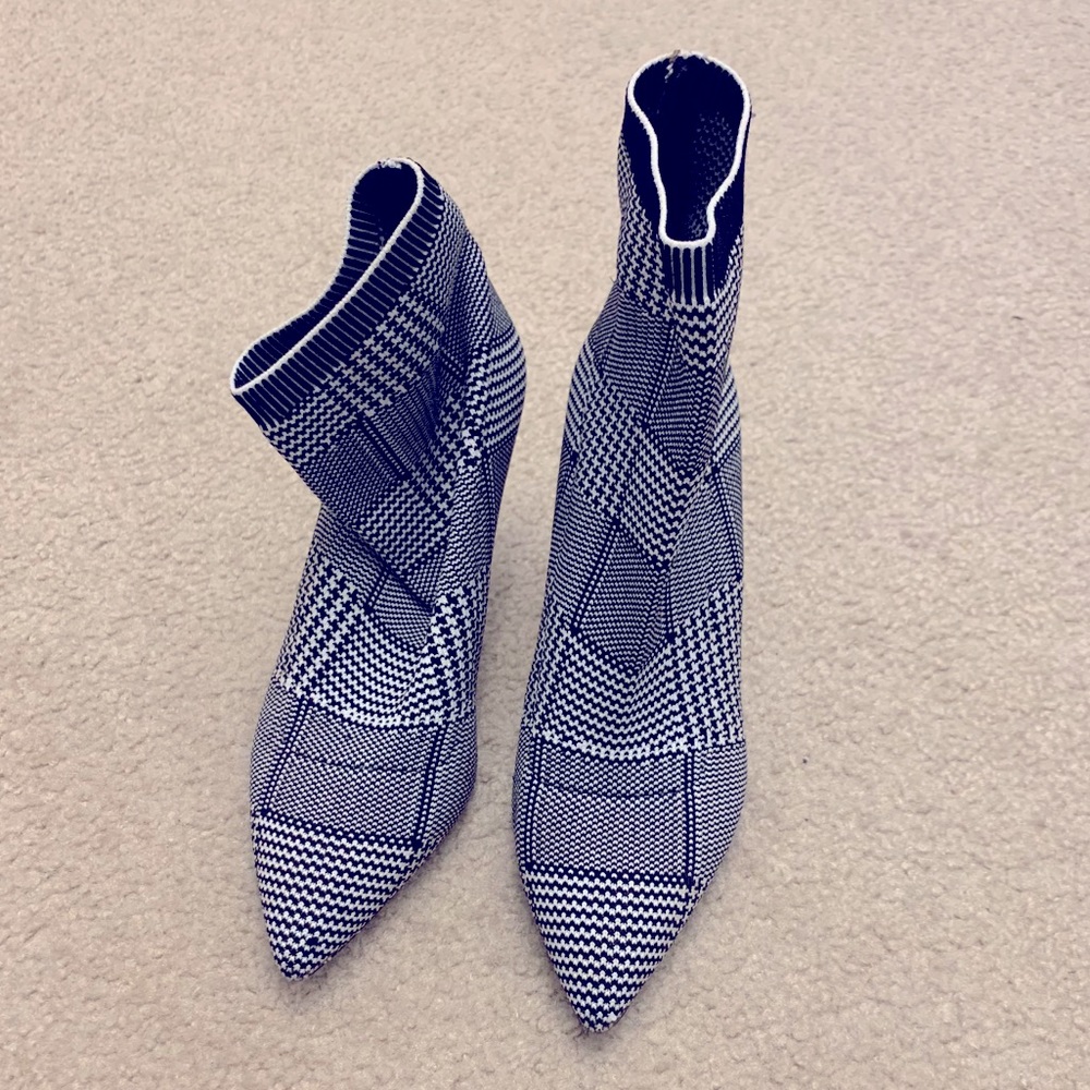 Something Navy Booties